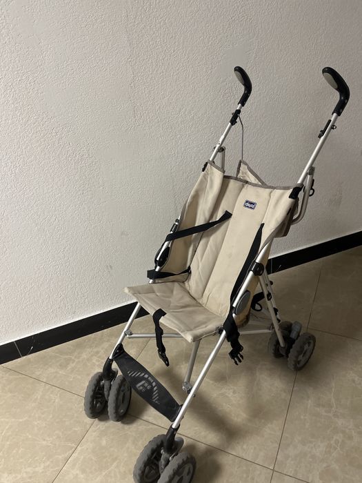 Продам коляску в отличном состоянии Chicco