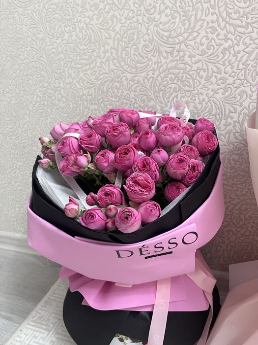 Продаю букеты. Каждый по 5000 тг