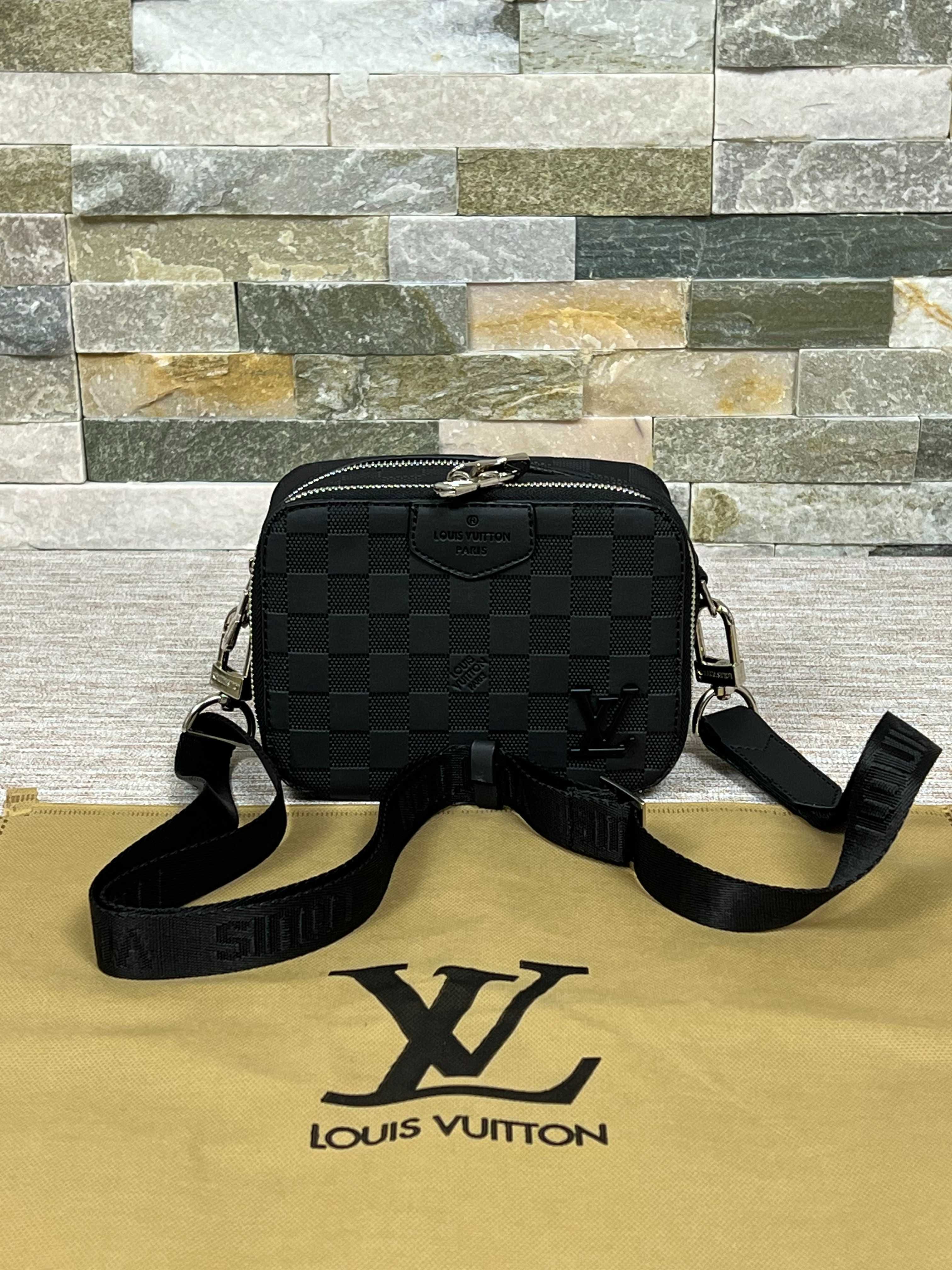 Geanta Dama Louis Vuitton + Saculet Cadou