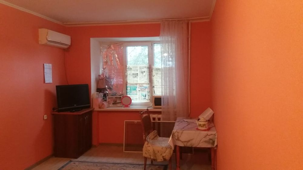 Продам комнату в секционном общежитии