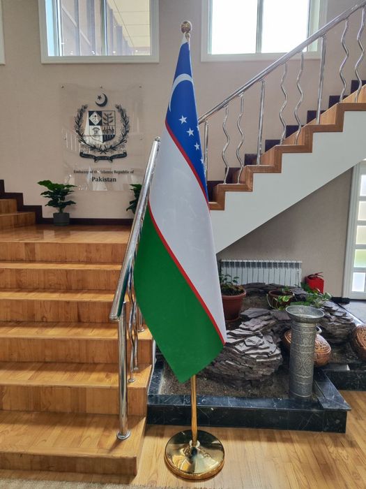 Bayroq Samarqand. Hashamatli bayroqlar