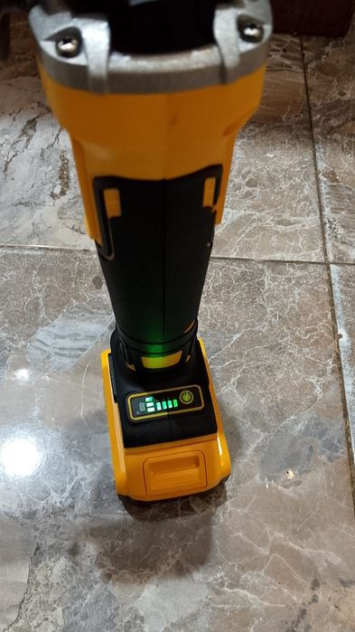 Flex cu variator dewalt