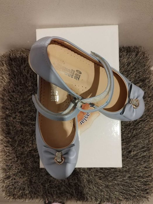 Детски официални обукви балеринки