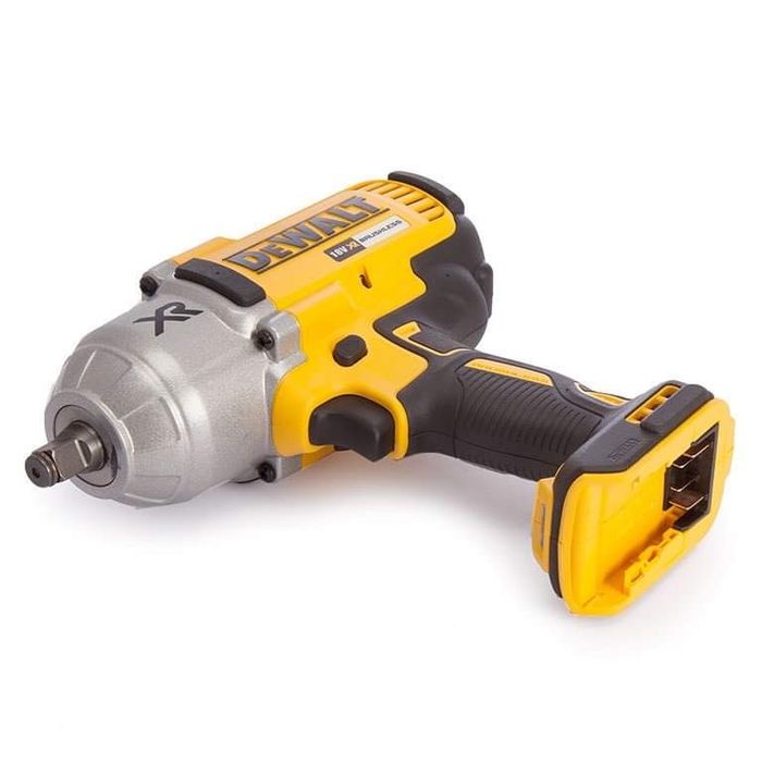 DeWALT Гайковерт DCF899 18V XR 950Nm  Brushless / Безчетков