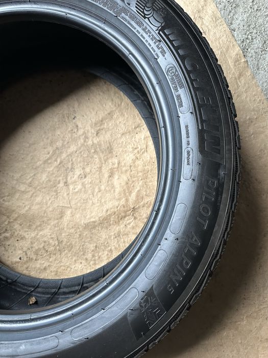 225/55 R18 Michelin Pilot Alpin 5 DOT 3321