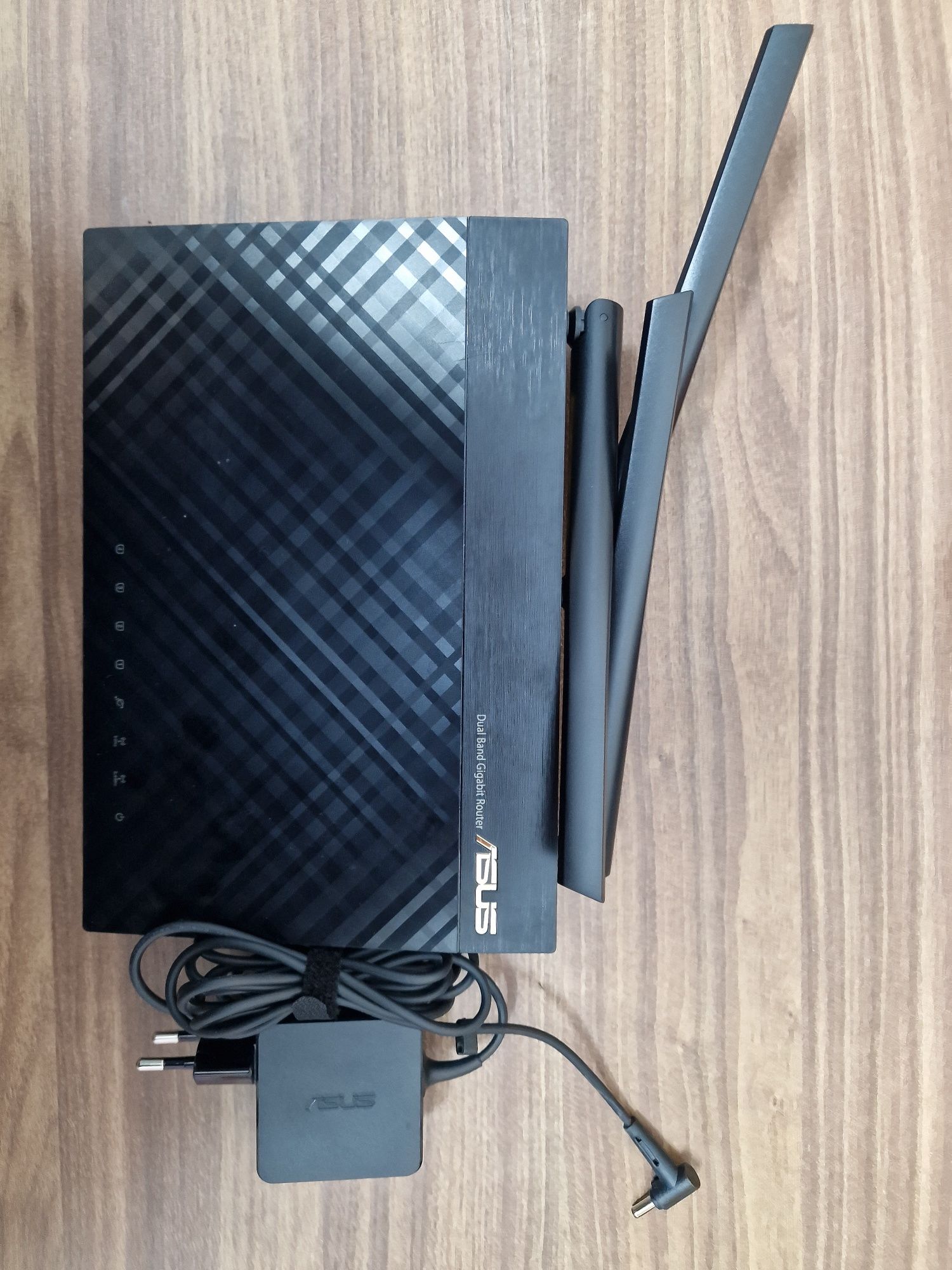 Router Asus AC66U B1 - posibilitate mesh