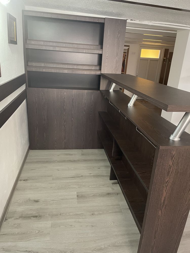Vand mobilier bar