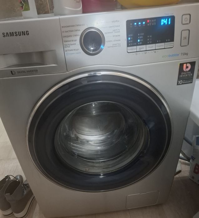 Продам стиральную машинку