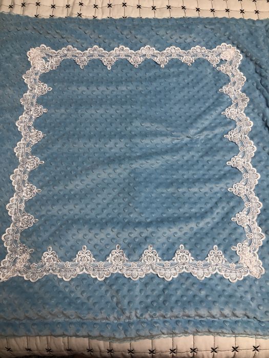 Бебешко одеало с бродерии, като ново.