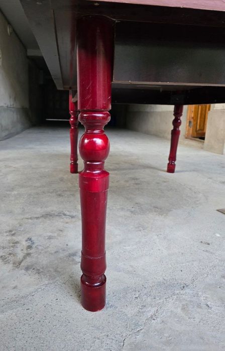 Продаётся стол б/у