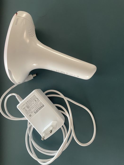 Epilator laser Philips Lumea IPL Seria 7000