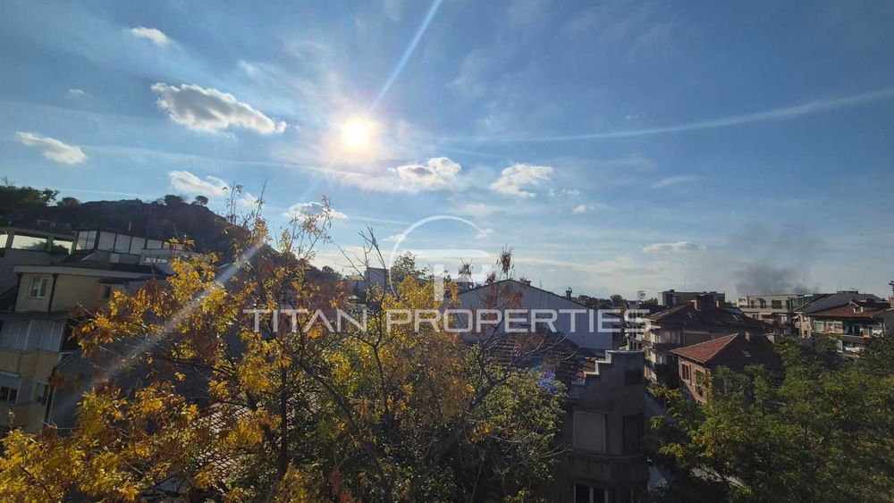 Продава се Тристаен апартамент в Пловдив, Център - 102 кв.м за 2667 €/кв.м - Снимка #13