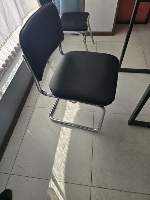 Silvia original stullari sotiladi.