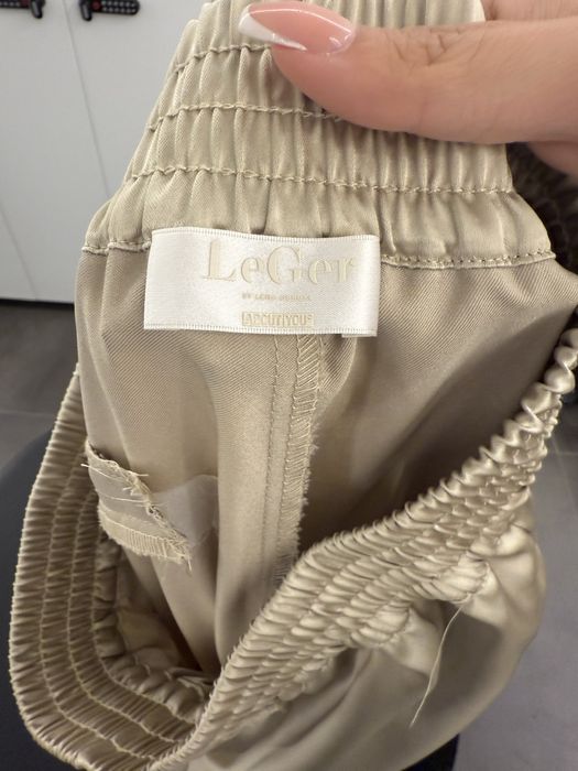 Alo, Nike, Leger долнища