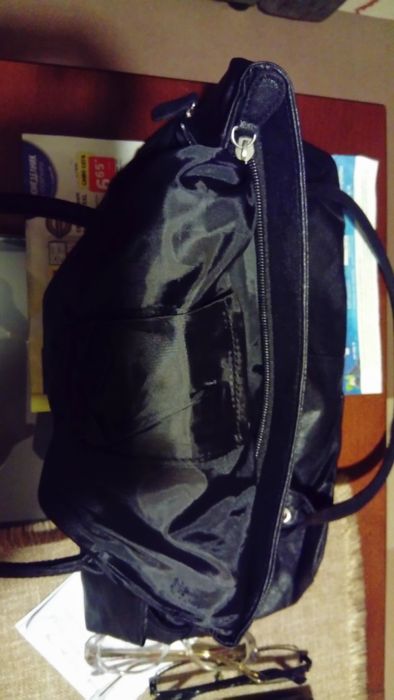 Черна дамска чанта