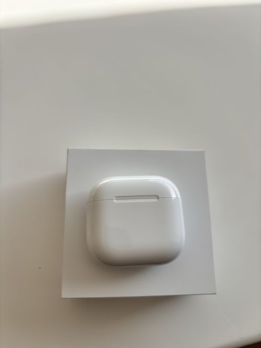 Casti APPLE AirPods 4,Noise Cancelling, originale