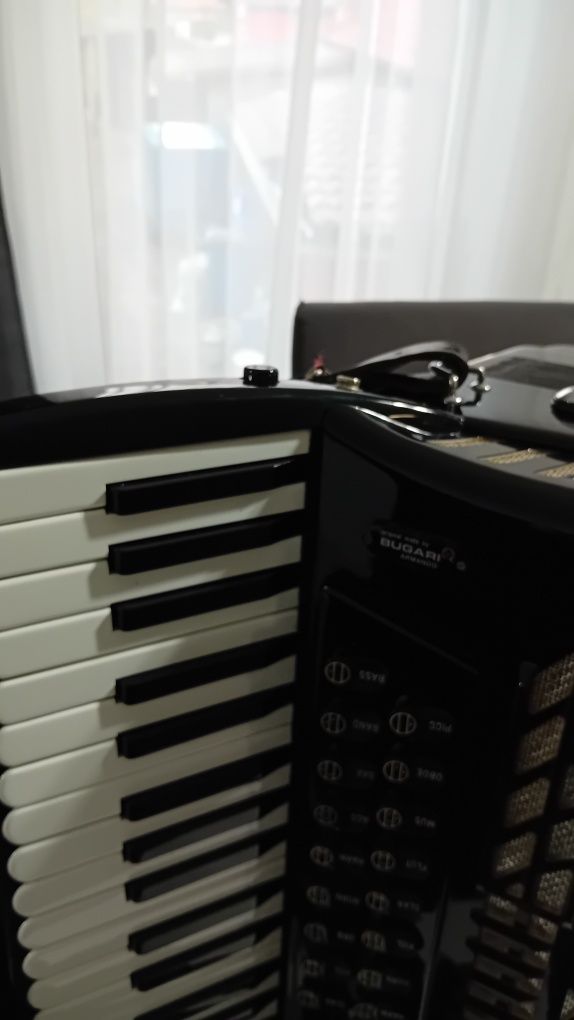 Vind Acordeon Bugari Armando