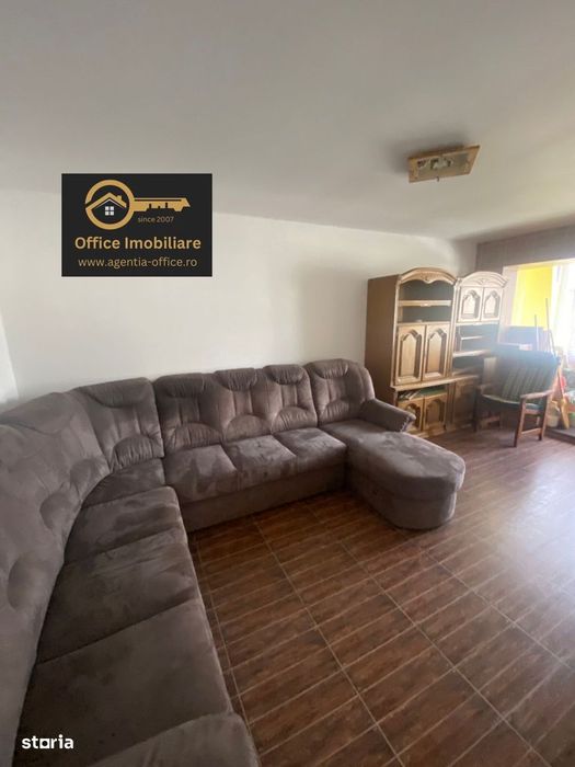 Ultracentral zona Ursus apartament 3 camere cu 2 bai