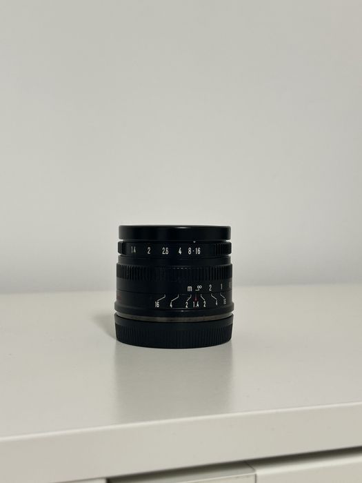 Obiectiv Manual 7Artisans 35mm F1.4 APS-C Negru pentru Sony E-Mount