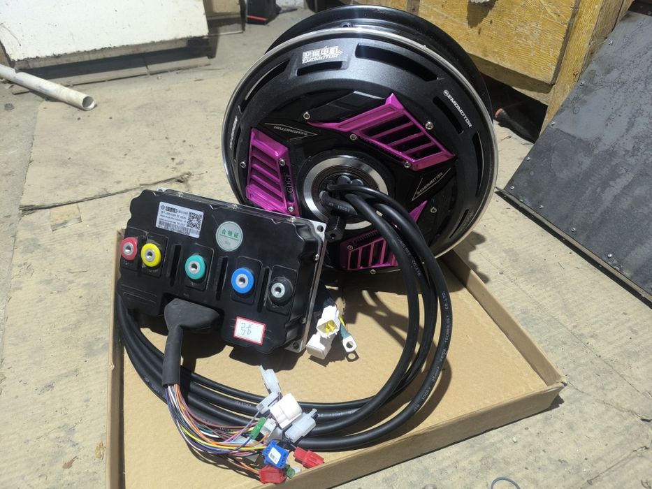 Продаётся комплект мотор-колесо 6.500WP и fardriver 841800