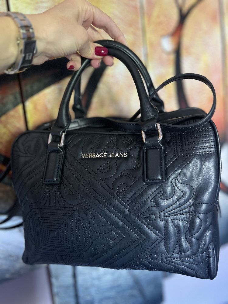 Кожена чанта Versace