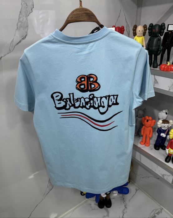 Tricou Balenciaga