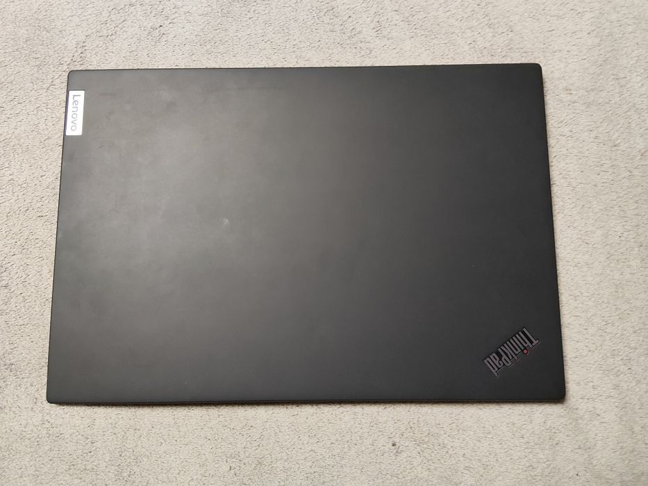 Laptop Lenovo T14S gen 2 ,i5-1135G7,8gb RAM ,display 14 inch fhd ips