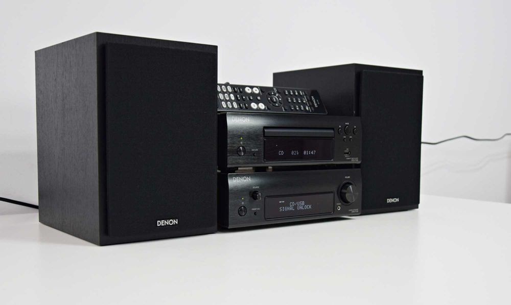 MiniSistem Denon D-F 109, amplificator + cd player + boxe