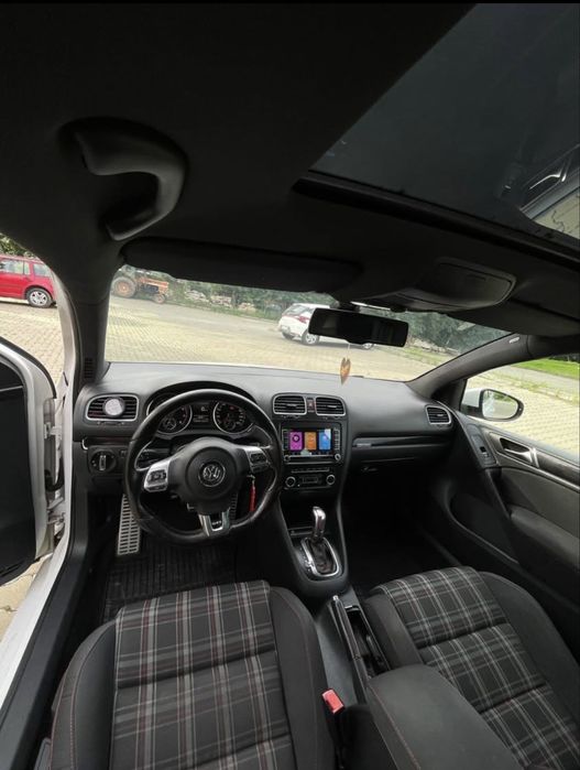 Volkswagen Golf 6 GTI *296 cai*