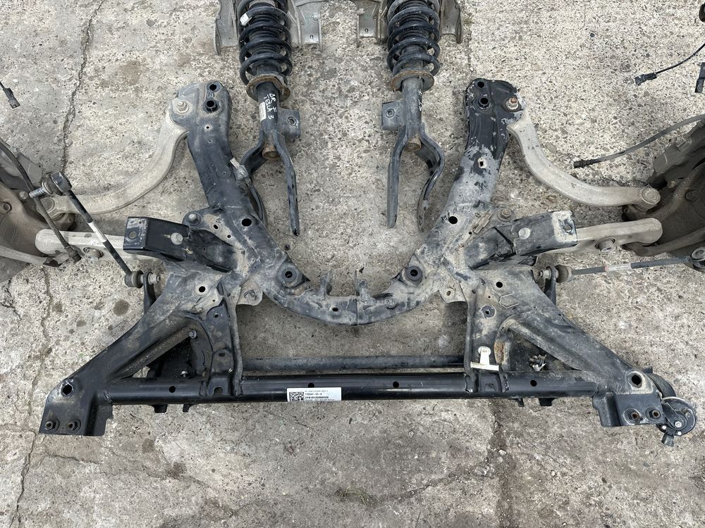 Punte fata / Planetare / Fuzete / Amortizoare Tesla Model 3
