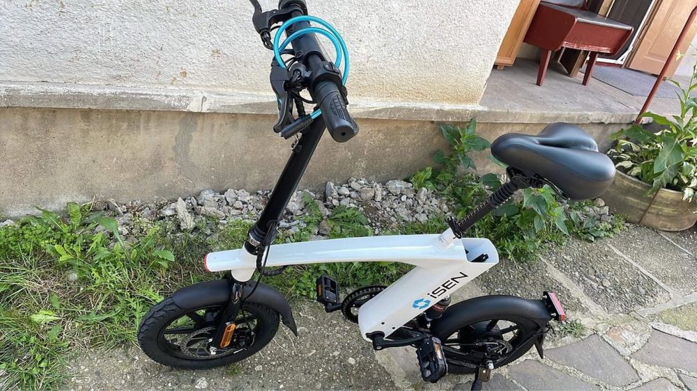 Vand schimb bicicleta electrica