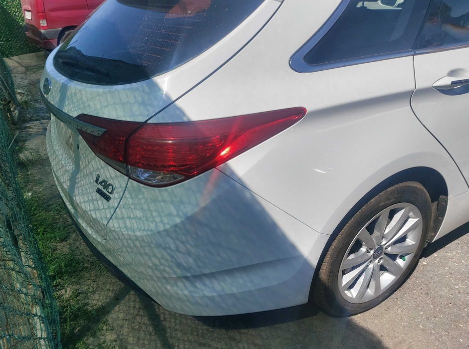 На Части Хюндай И40 Hyundai i40 Автоматик 1.7crdi