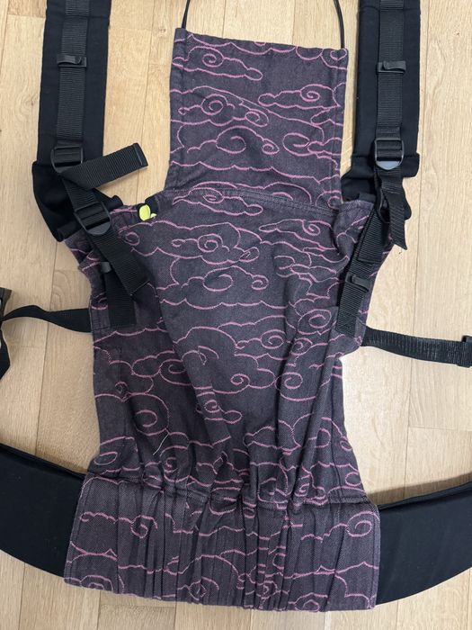 Sistem de purtare luna una