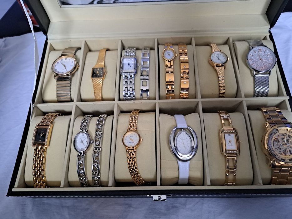 Colectie-12 ceasuri funcționale ± 3 brățară, cutie inclusă