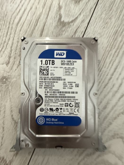 Жесткий диск 1тб
