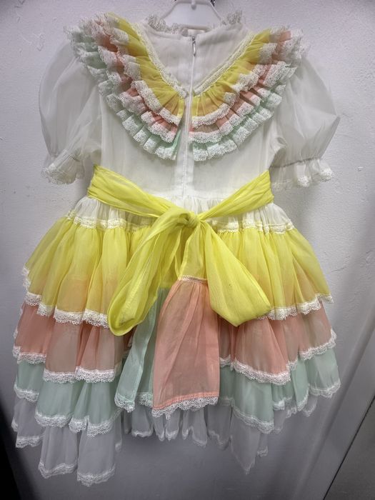 Детски рокли  два броя