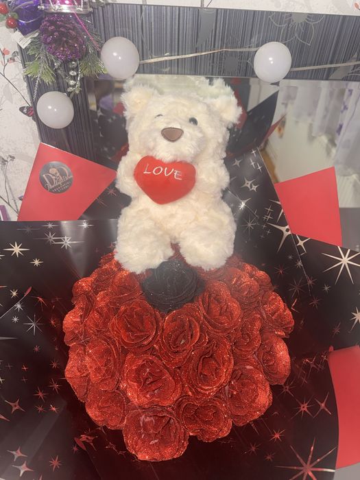 Realizam buchete pe comanda, Livrare in toata tara!