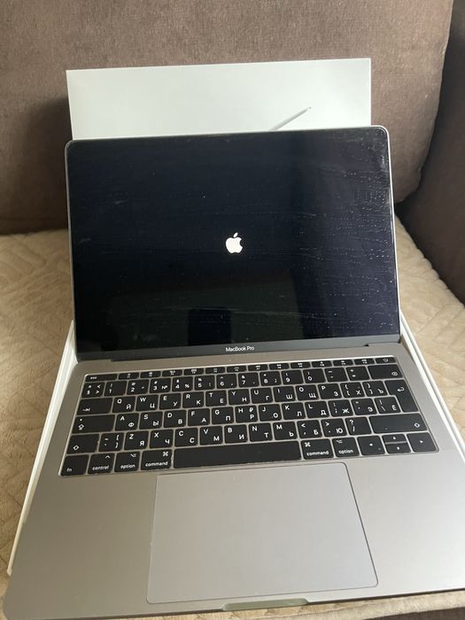 Macbook Pro 13 Core i15