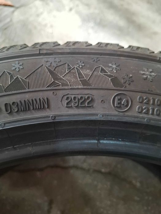 4 Зимни гуми Семперит 245/45/19 ДОТ22 (безплатно поставяне)