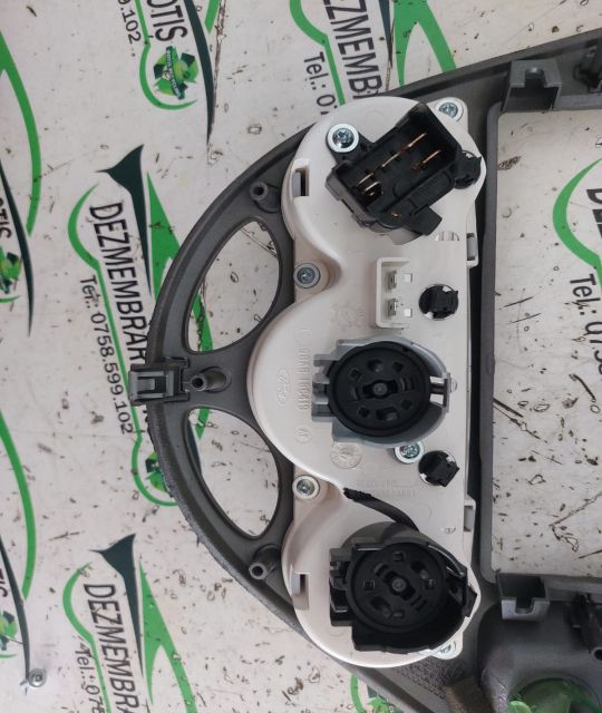 Comanda AC Ford Focus prima generatie