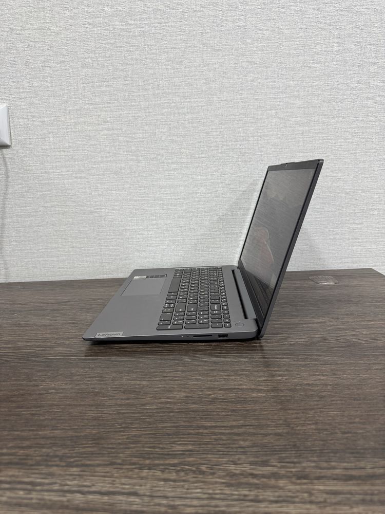 Нового Поколения Lenovo ideapad-3 intel Core i3 8Гб DDR4 15.6 Дюйм IPS