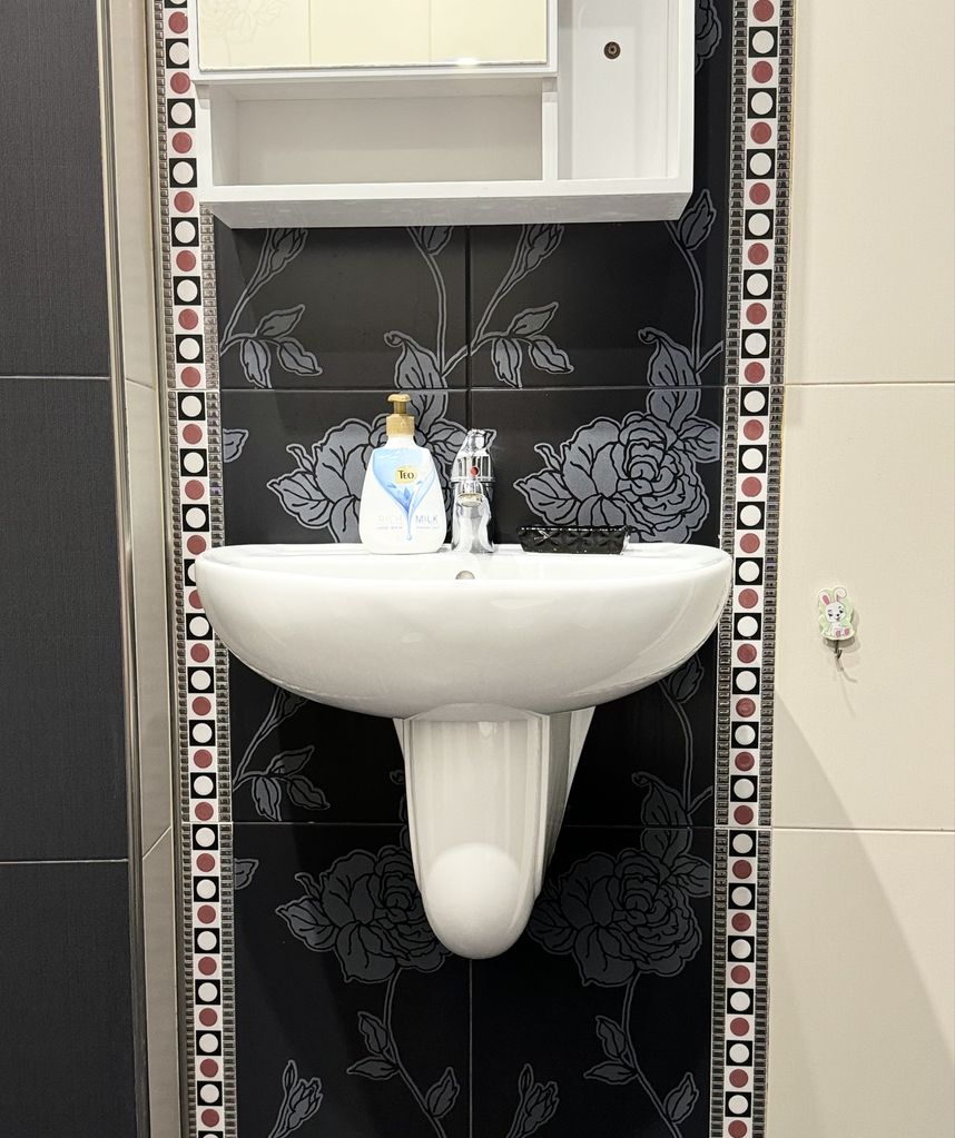 Продава се Тристаен апартамент в Червен бряг - 100 кв.м за 612 €/кв.м - Снимка #12