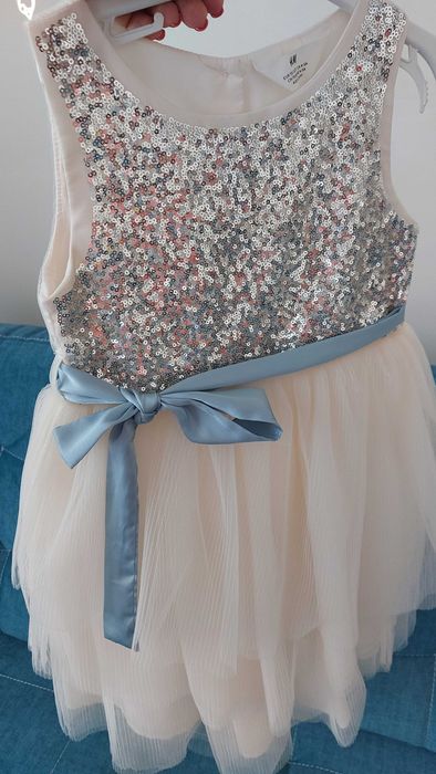 Rochie fetita H&M masura 110,stare foarta buna