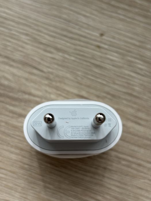 Оригинален Комплект зарядно Айфон (iPhone) USB-Type-C 20W