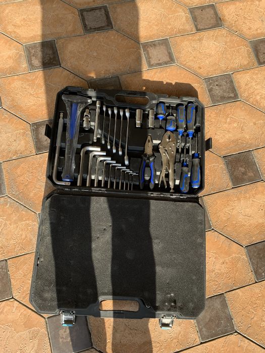 Продам новый набор 142 предмета