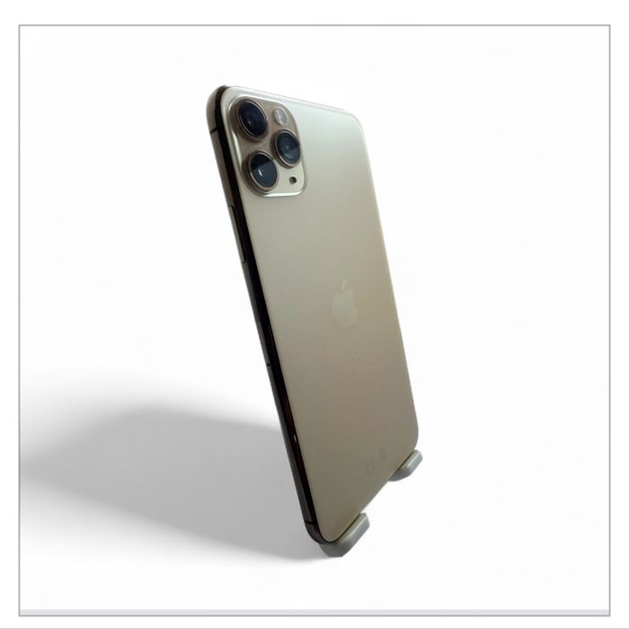 iPhone 11 Pro Max Като Нов само за 420 лв 83 % Батерия Бартер Перфект