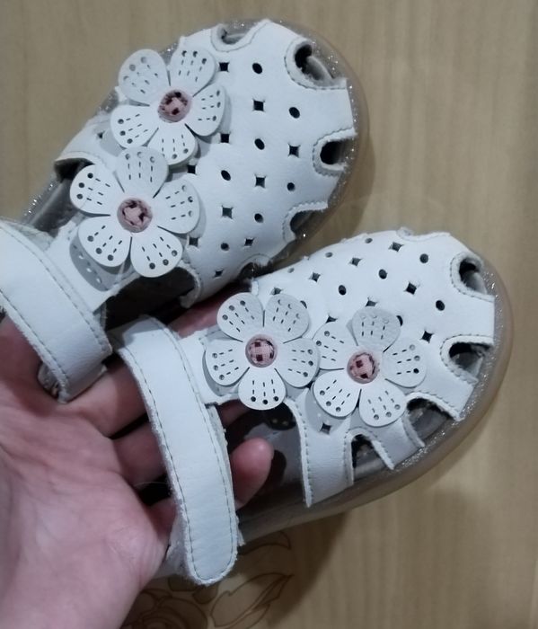 Обувь для девочки