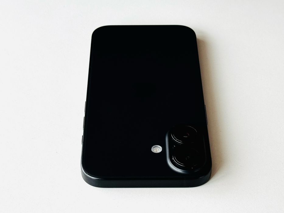Iphone 16 128GB Black! Гаранция 6 месеца