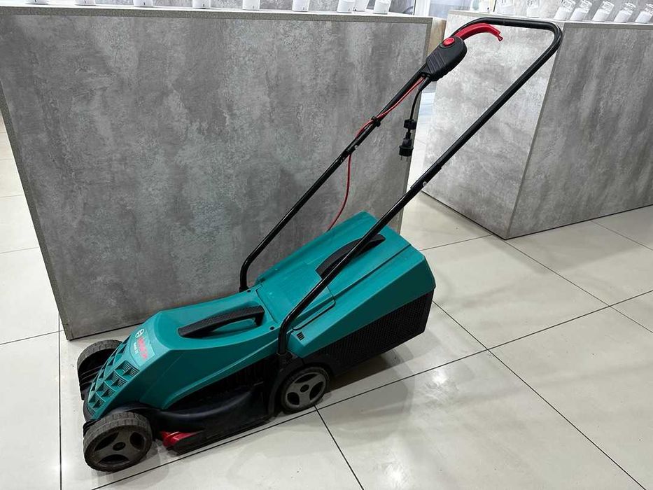 Газонокосилка  Bosch Петропавловск Жабаева 758967