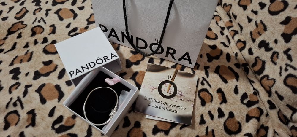 Brățară pandora fluturaș
